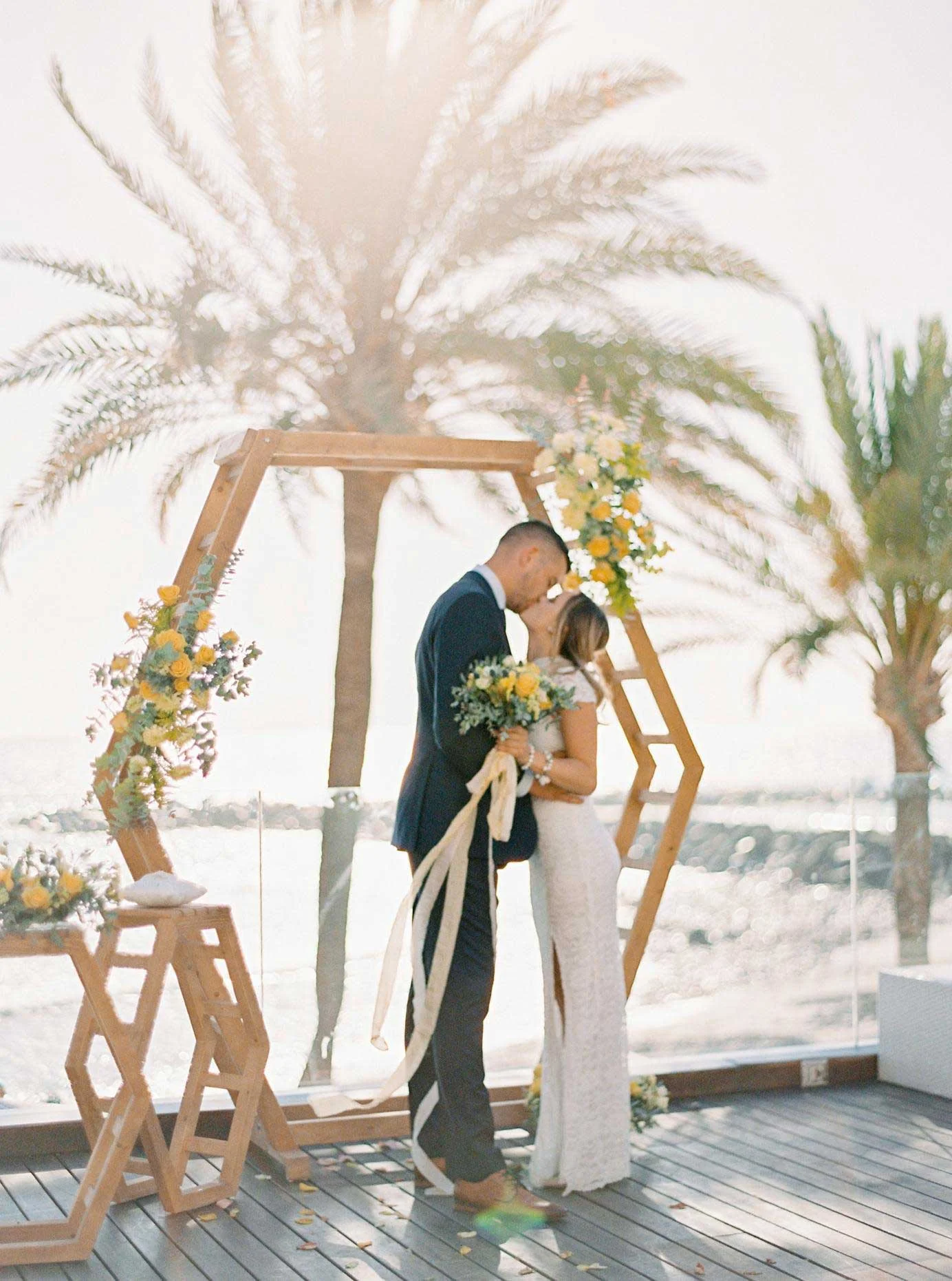 barefoot-bride-tenerife-weddings-contact-1-1